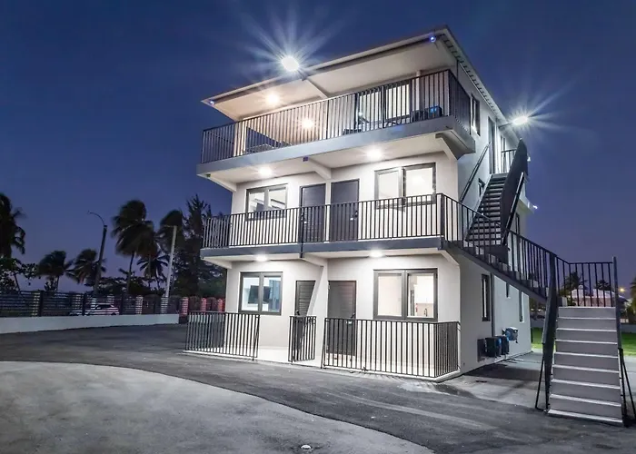 Aqua Villas Del Mar Apt 8 - 1Br Sun, Fun & Dining By The Shore