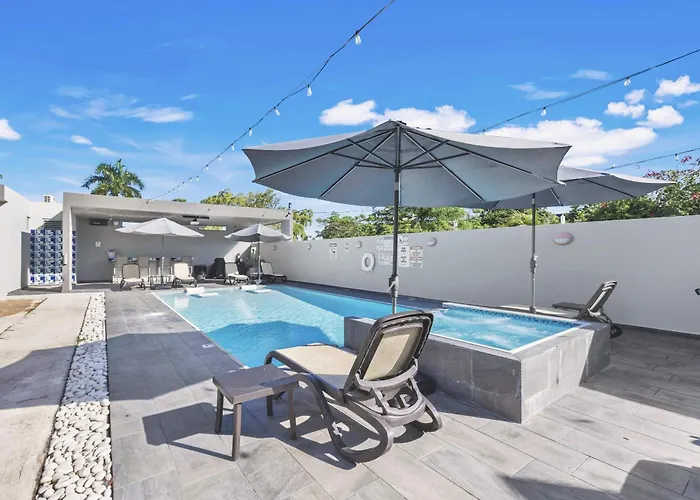 Aqua Ville Moderna 1 - Spacious 4Br Villa-Suite With King Beds
